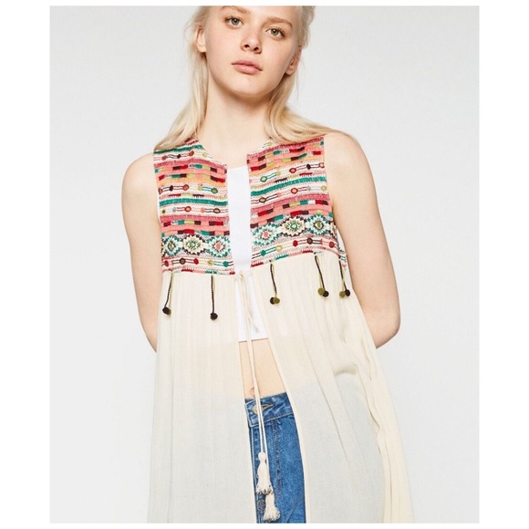 Embroidered Long Waistcoat PomPoms Ecru Cream - Picture 2 of 8